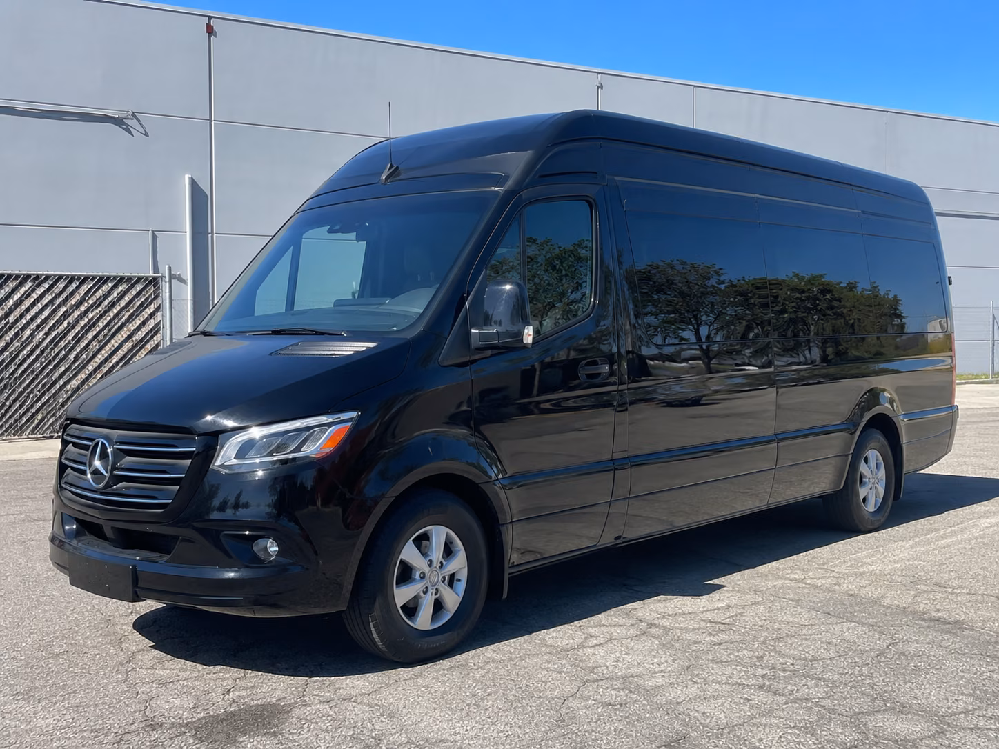 secure transportation for your next wedding 1